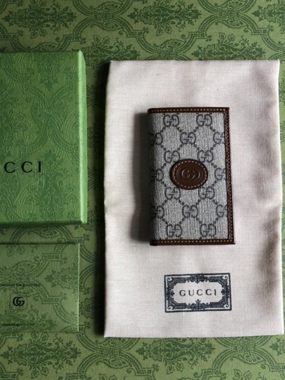 Gucci Interlocking G Card Case Brown (722601)